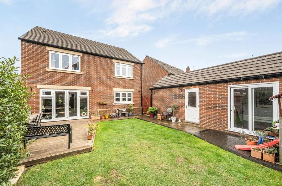 Dacey Drive, Upper Heyford, OX25, photo 18