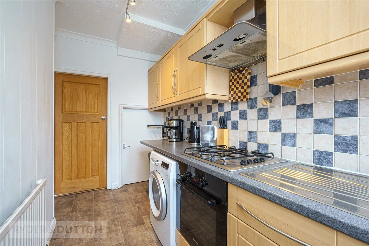 South Lane, Elland, HX5, photo 7