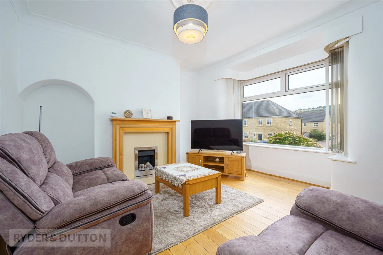3 bed house for sale, South Lane, Elland, HX5