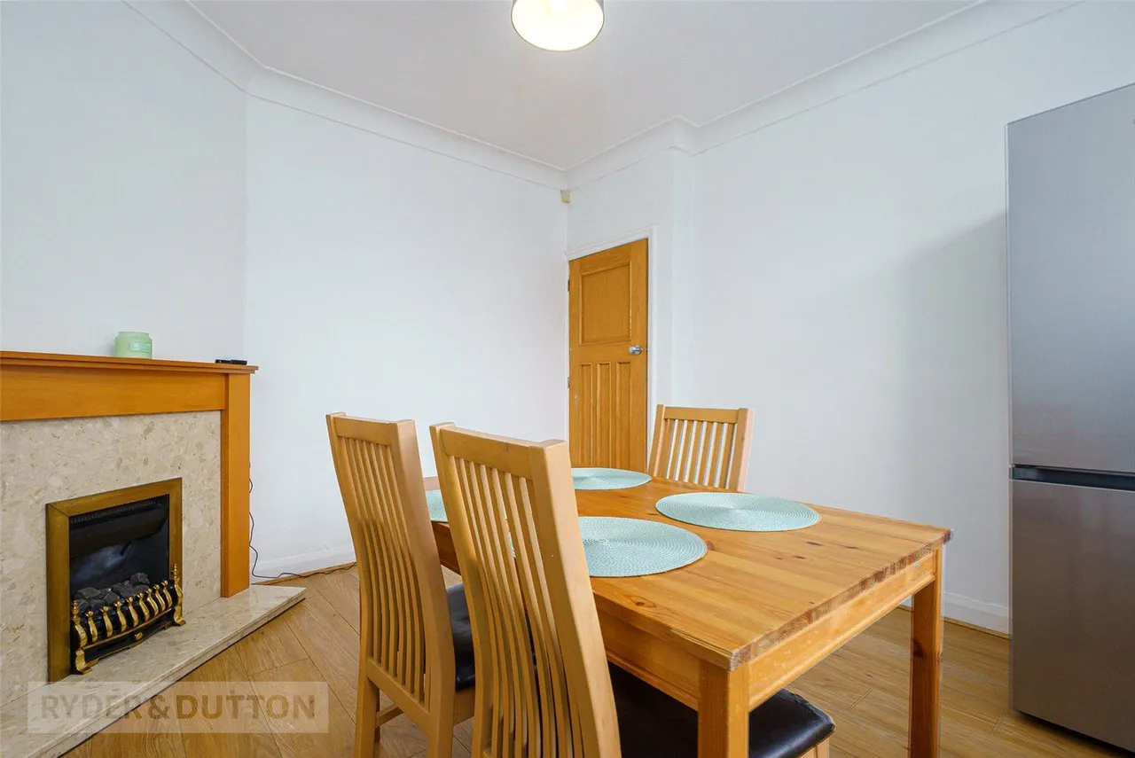 South Lane, Elland, HX5, photo 5