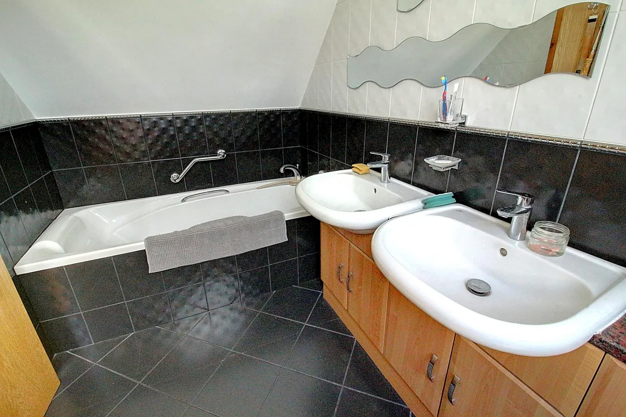Arbury Garth, Nuneaton, CV10, photo 14