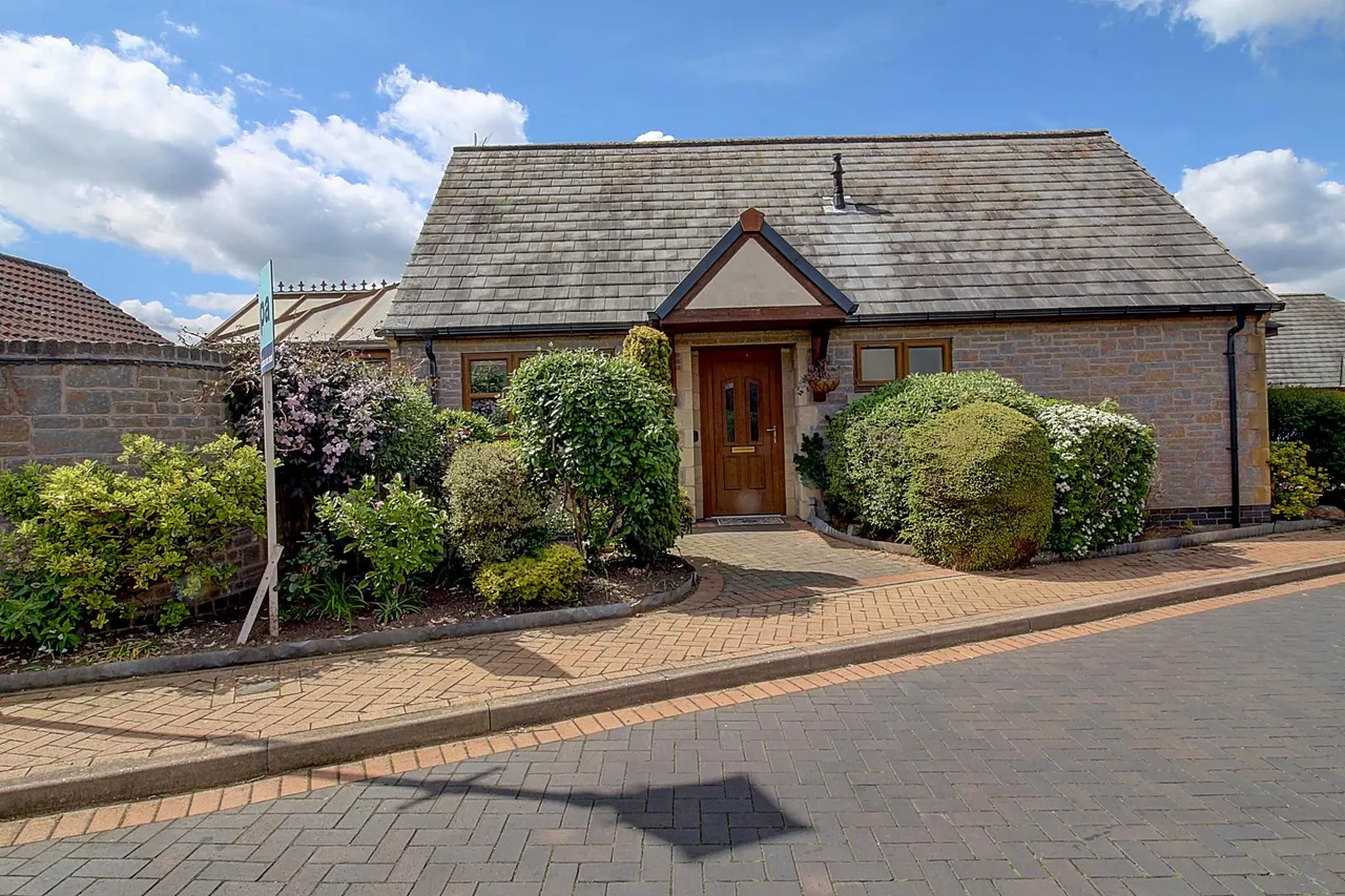 Arbury Garth, Nuneaton, CV10, photo 17