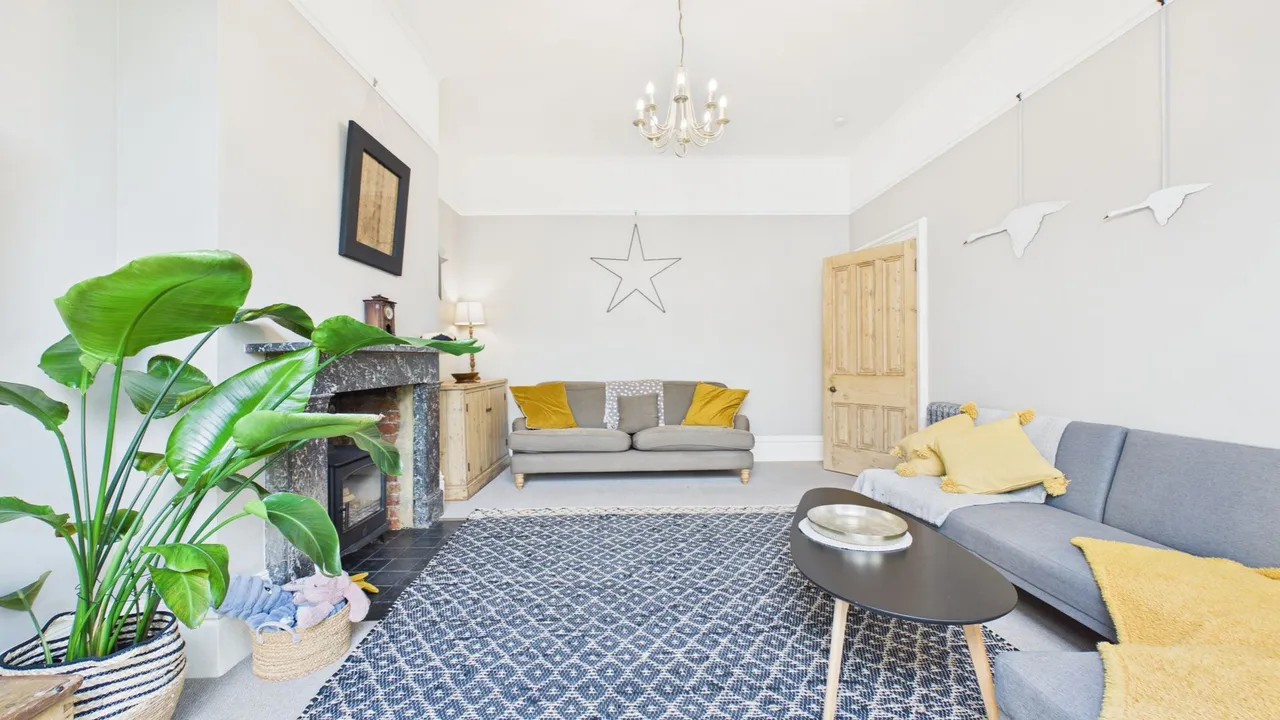 West Street, BOURNE, PE10, photo 18