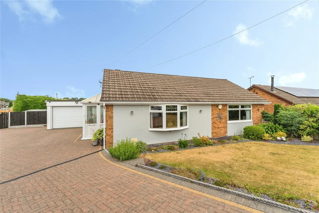 Huntsmans Corner, Wrexham, LL12, photo 32