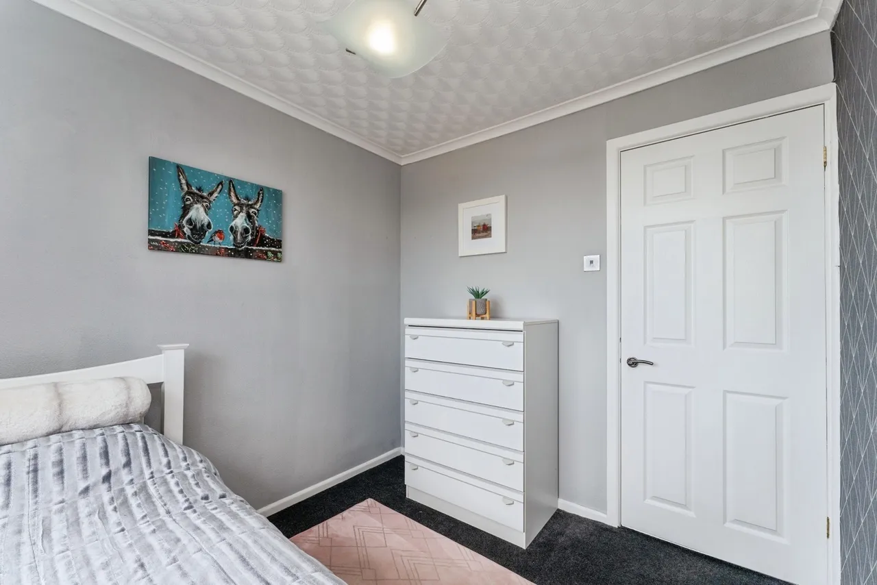 Huntsmans Corner, Wrexham, LL12, photo 21