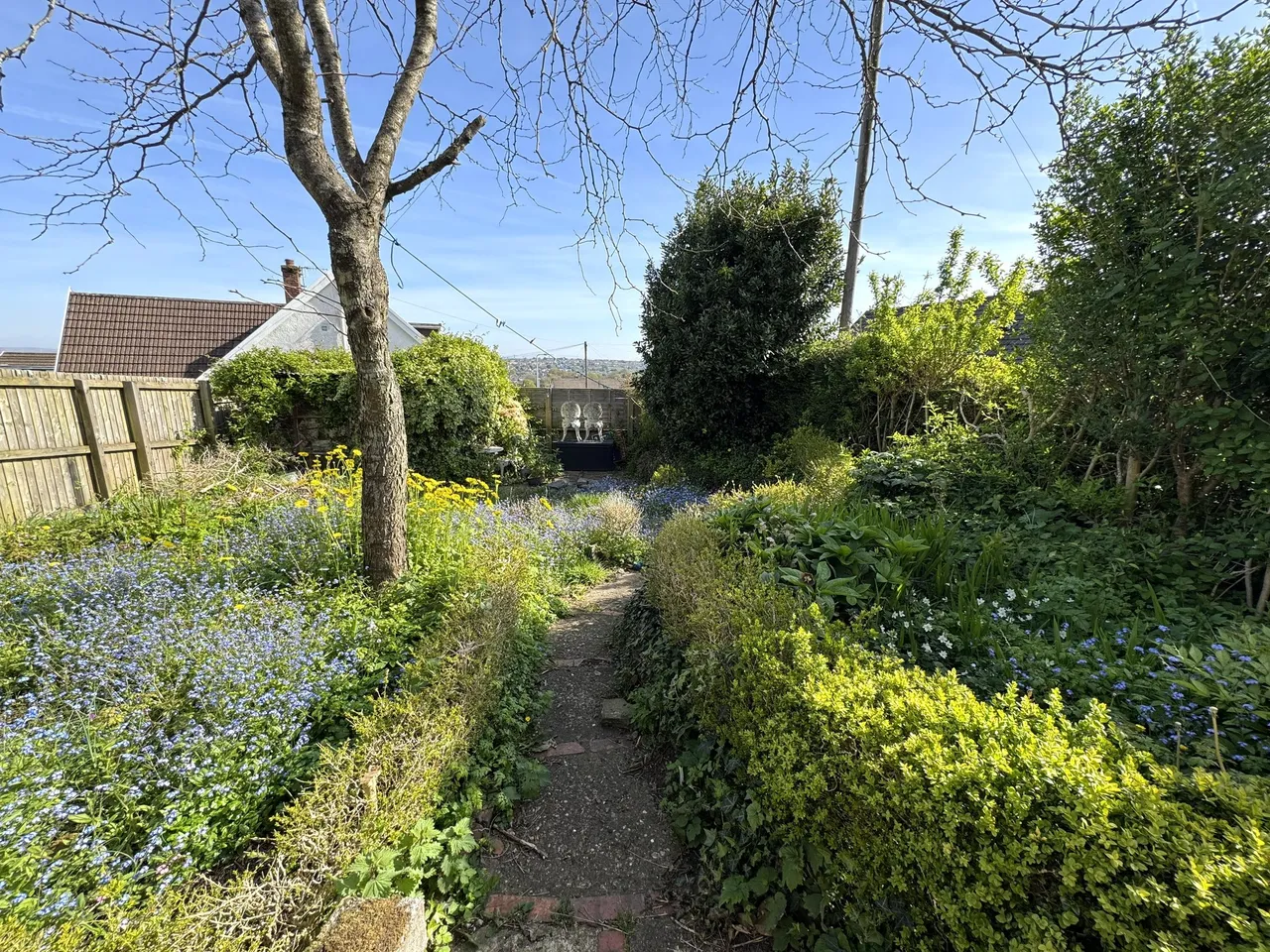 Waunarlwydd Road, Cockett, Swansea, West Glamorgan, SA2 0GB, photo 11