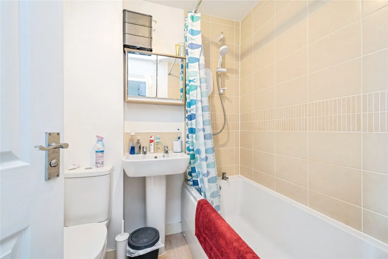 Gwarak Tewdar, Truro, TR1, photo 11