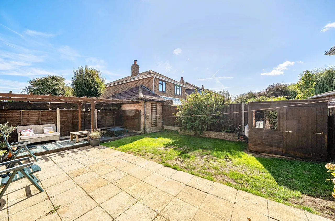 Peerley Road, East Wittering, PO20, photo 16