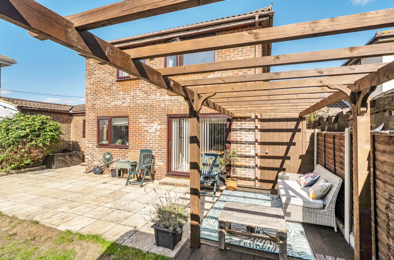 Peerley Road, East Wittering, PO20, photo 17