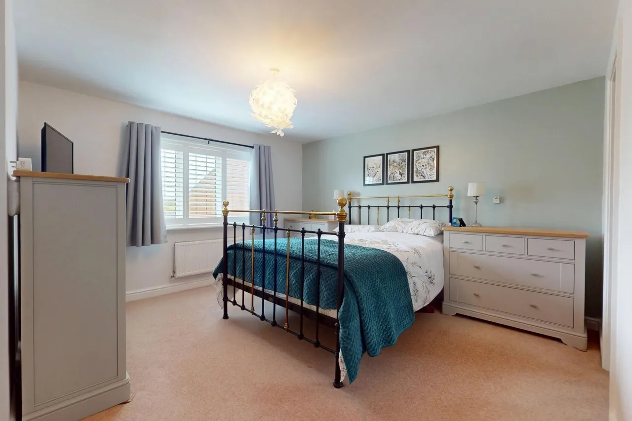 Finchale Avenue, Priorslee, TF2, photo 14