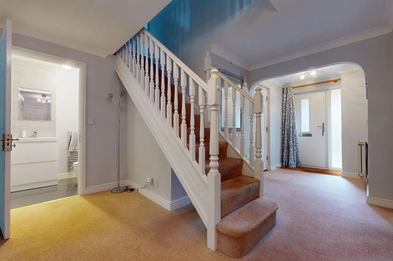 Finchale Avenue, Priorslee, TF2, photo 13