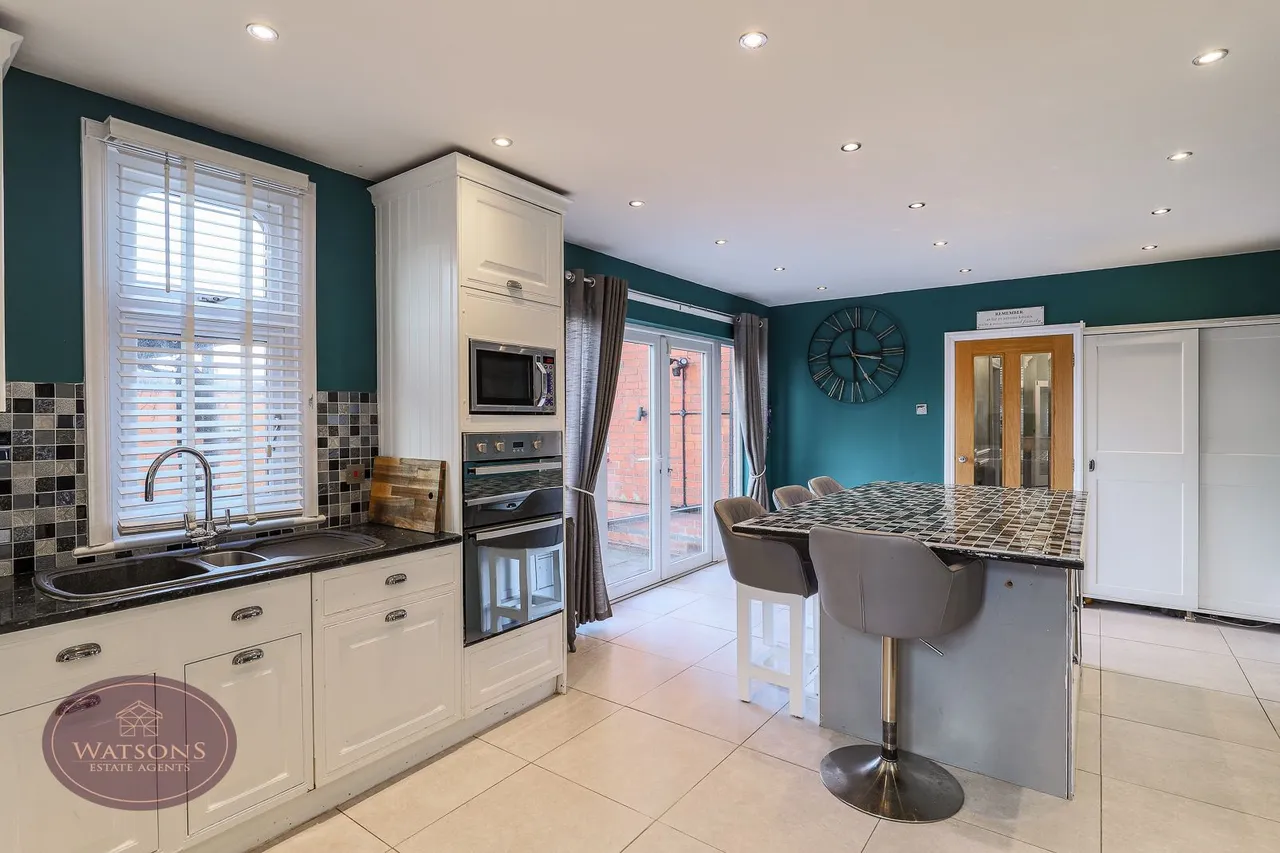 Hucknall, Nottingham, photo 10
