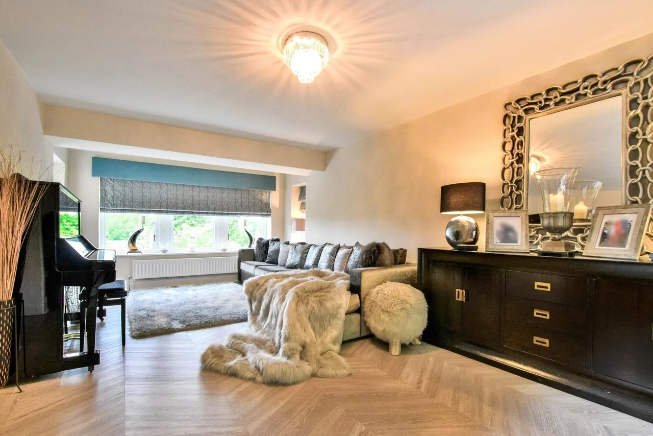 Mottram Road, Alderley Edge, SK9, photo 9