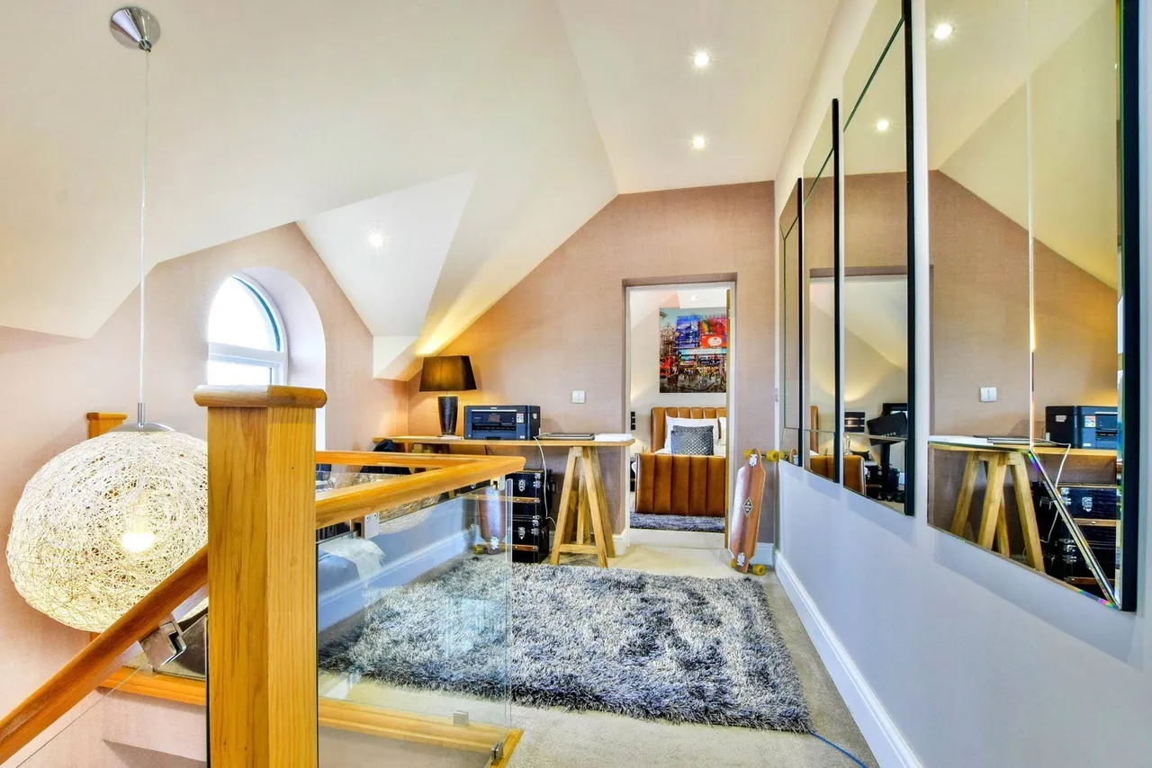Mottram Road, Alderley Edge, SK9, photo 14