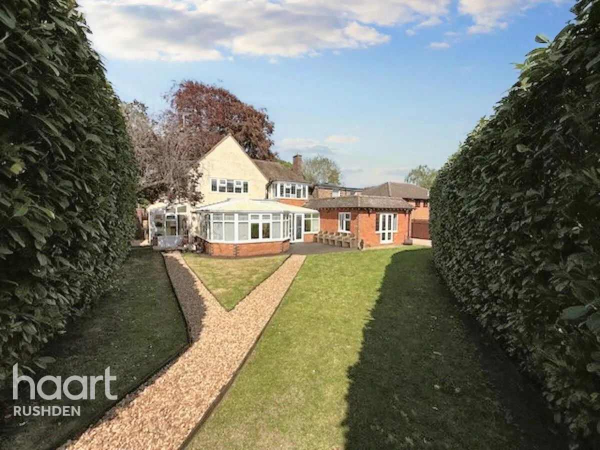 Wellingborough Road, Rushden, NN10, photo 21