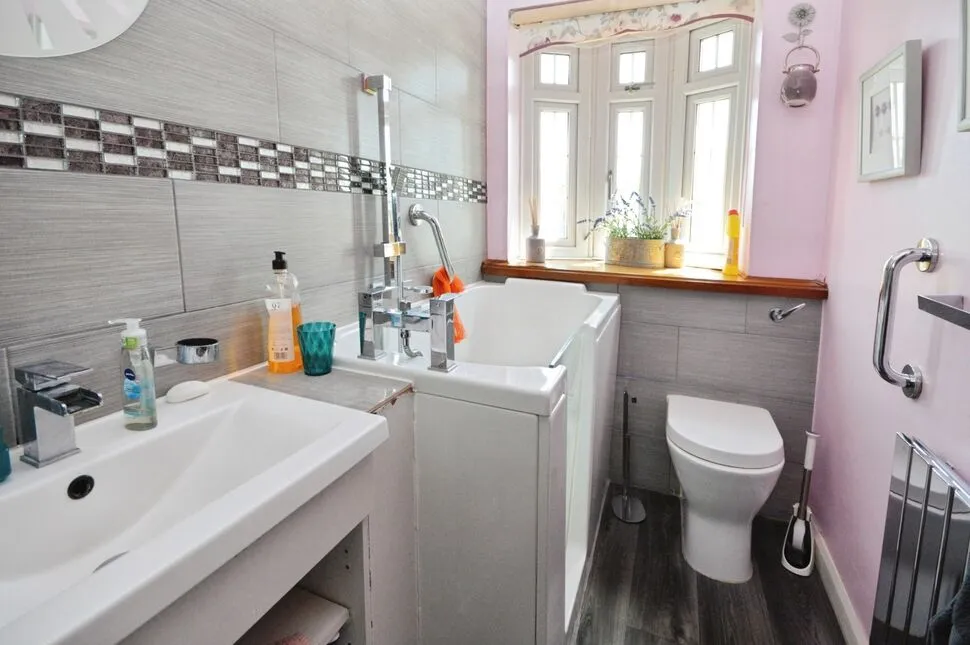 Willowdene Close, Whitton, Twickenham, TW2, photo 8