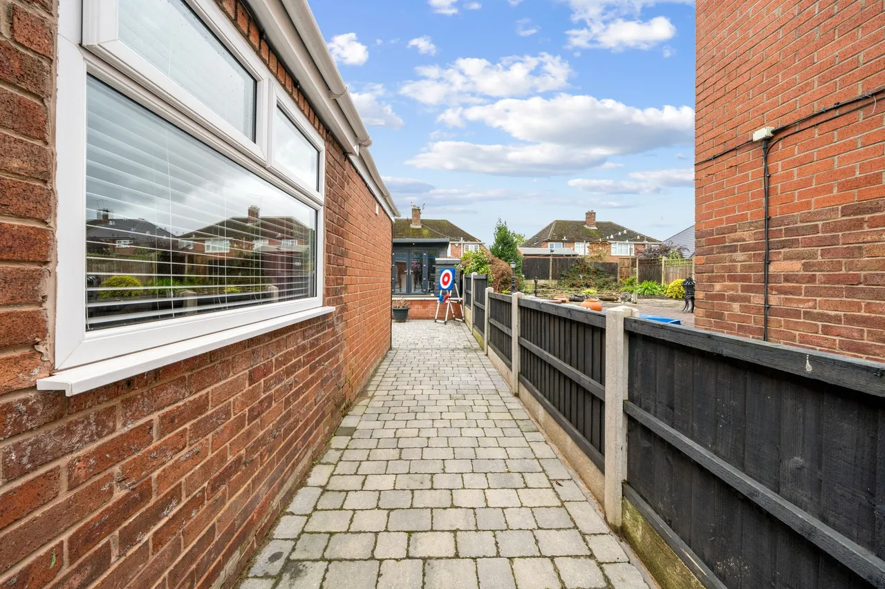 Bryn Road, Ashton-In-Makerfield, Wigan, Wigan, WN4 8AN, photo 23