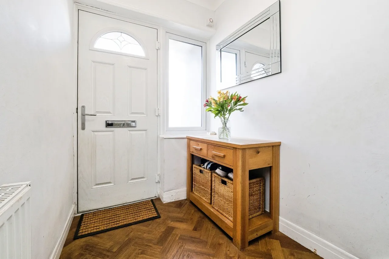 Laburnum Avenue, Hornchurch, RM12, photo 30