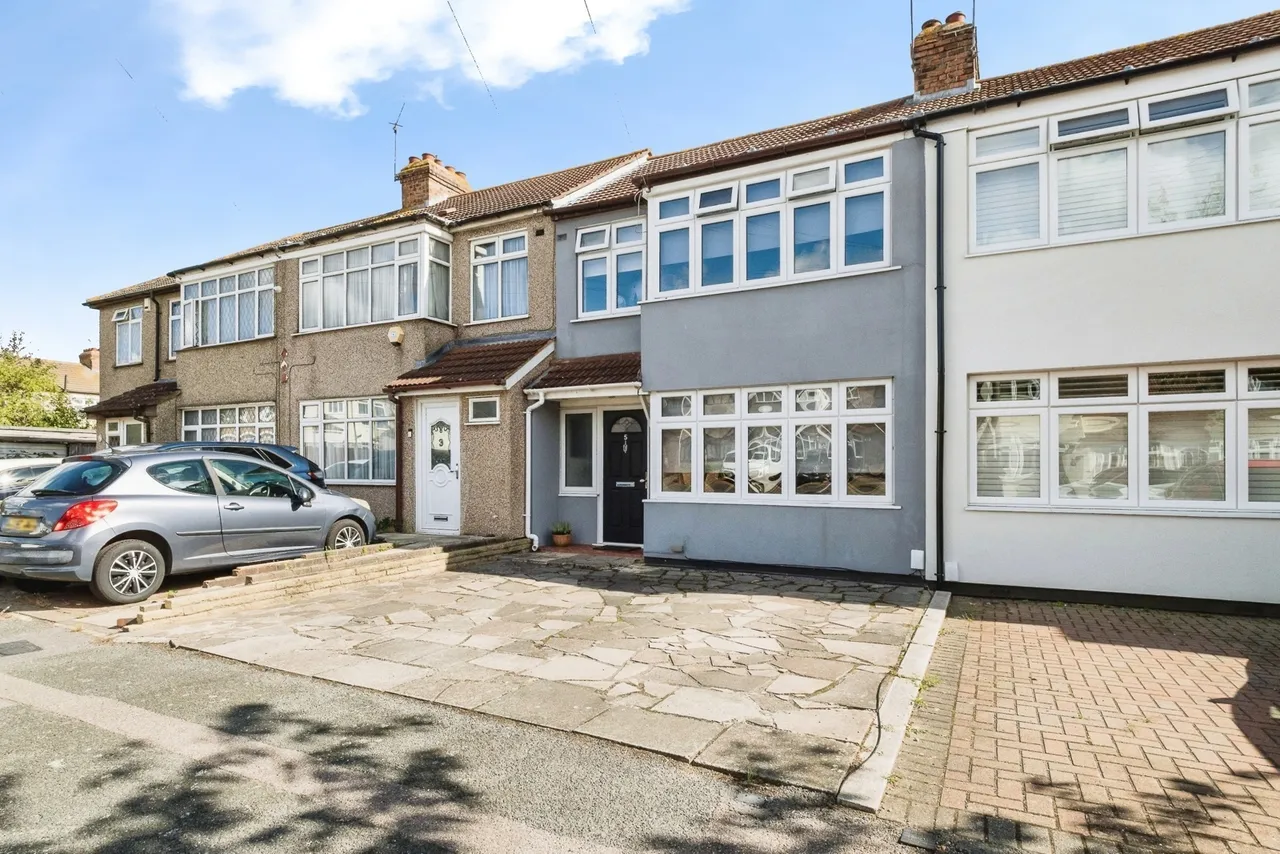 Laburnum Avenue, Hornchurch, RM12, photo 15