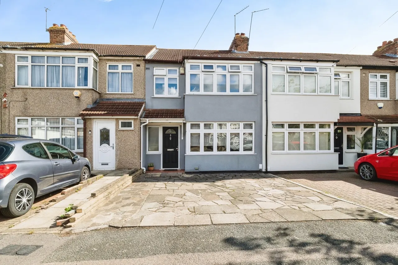 Laburnum Avenue, Hornchurch, RM12, photo 16