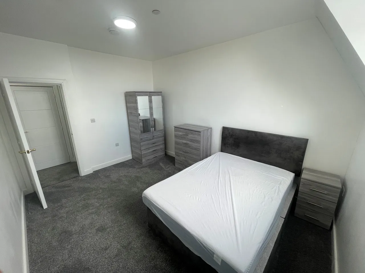 Castle Edge, City Centre, NG7, photo 5