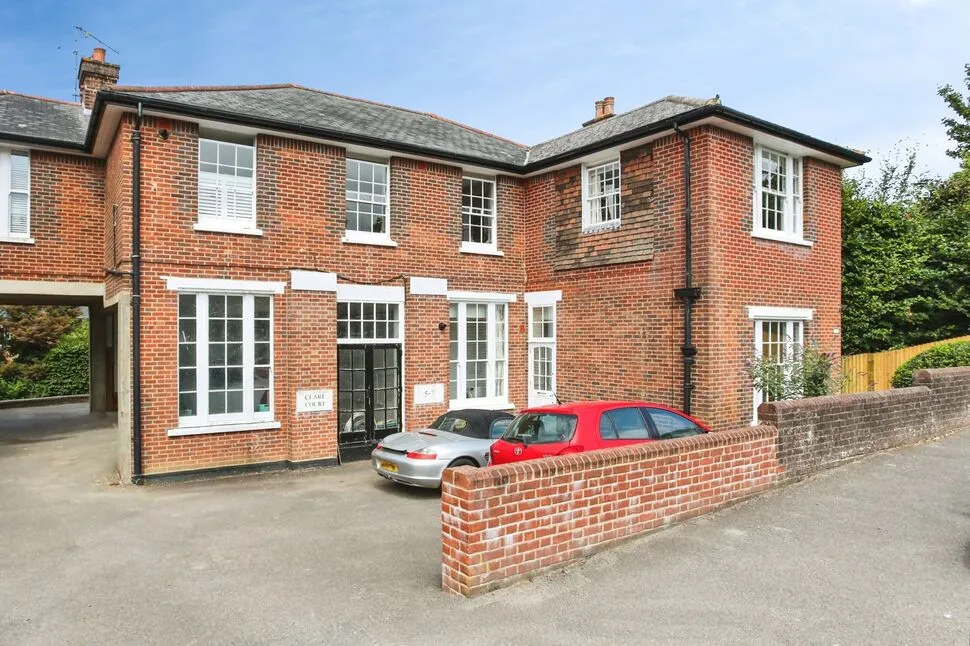 2 bed flat for sale — Cambridge Gardens, Tunbridge Wells, Kent, TN2