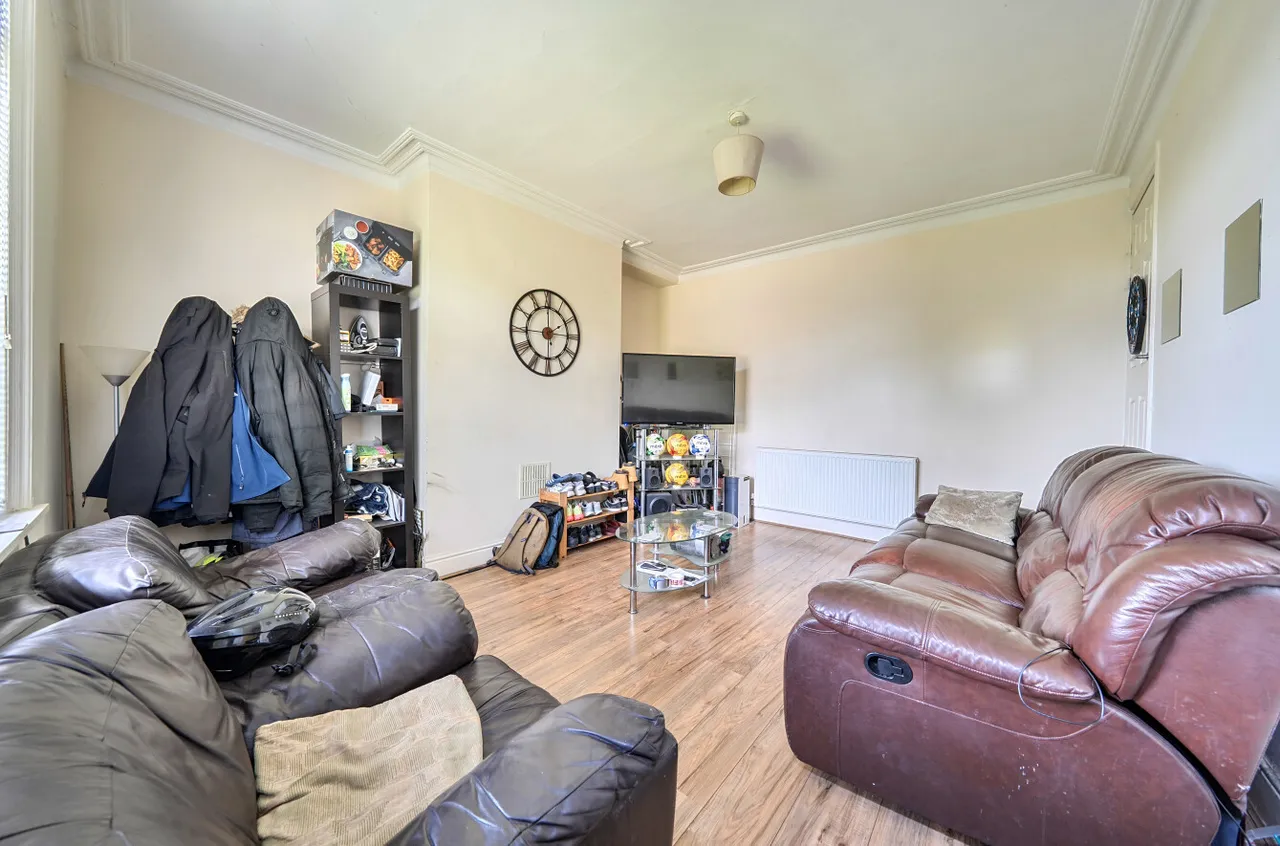 Haddon Road, Burley, LS4, photo 3