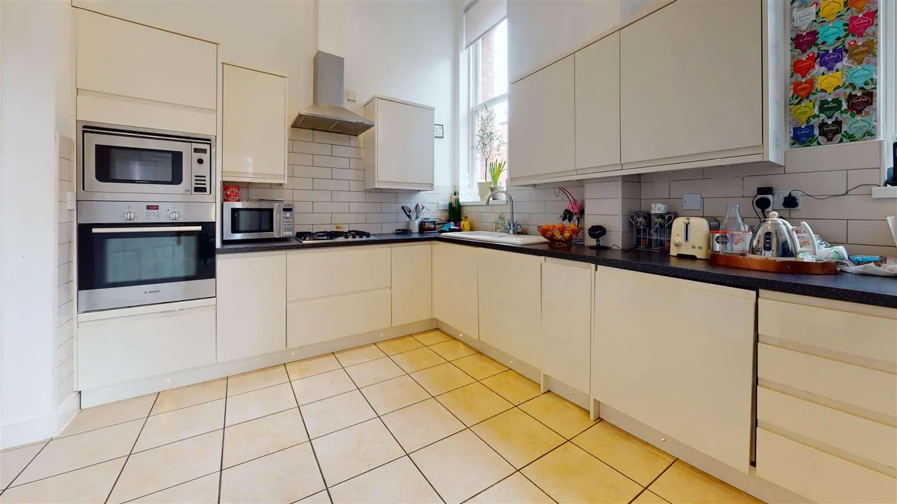 Richmond Drive, Woodford Green, photo 6