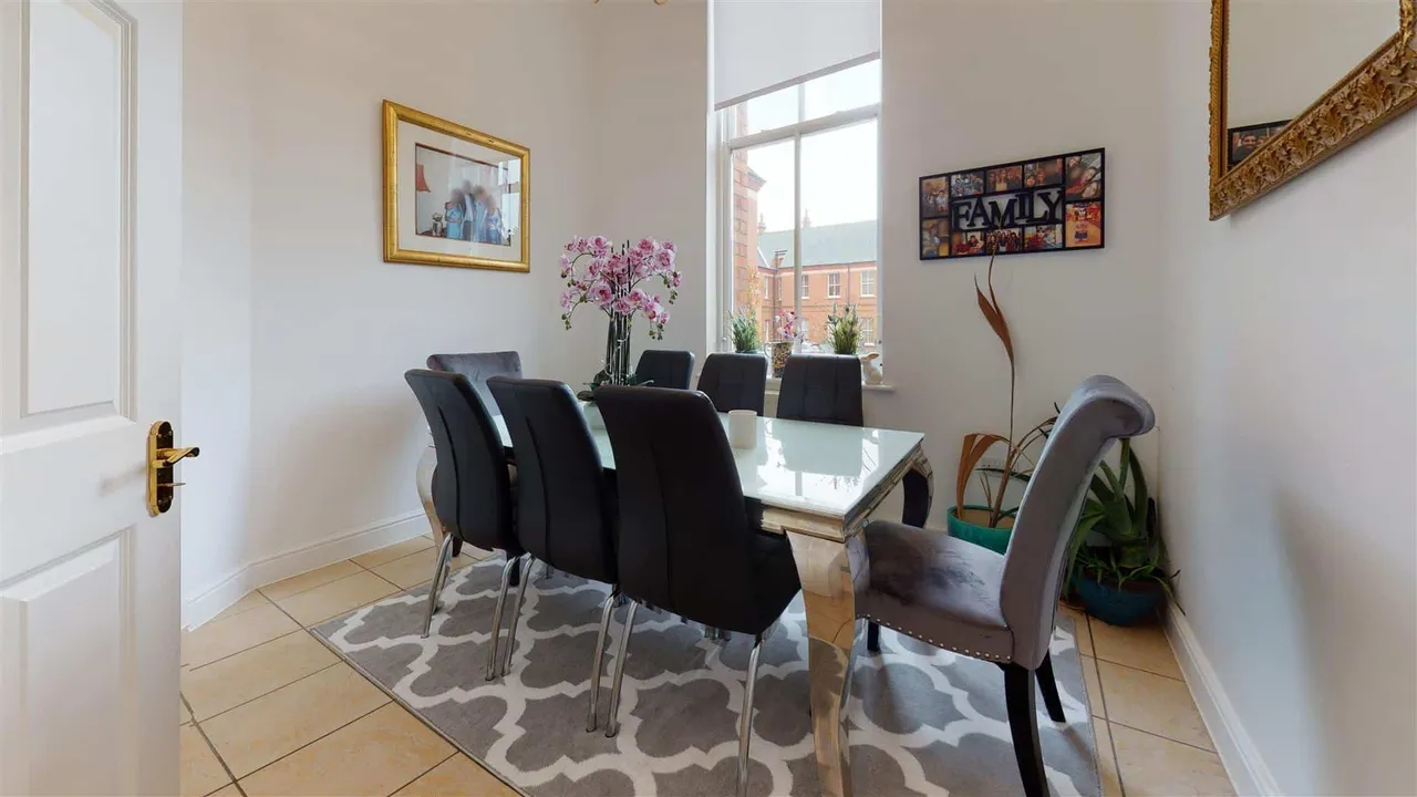 Richmond Drive, Woodford Green, photo 8