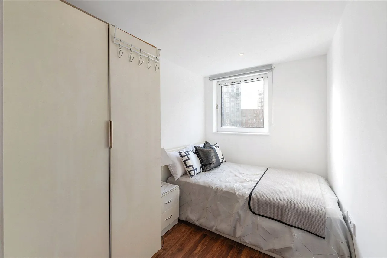 Smugglers Way, Wandsworth, SW18, photo 6