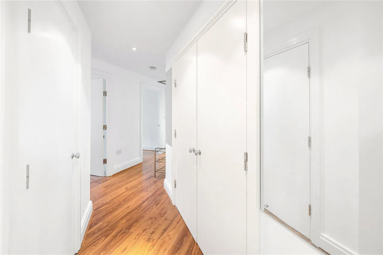 Smugglers Way, Wandsworth, SW18, photo 9