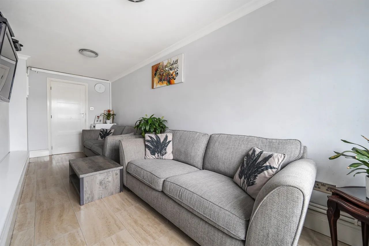 Lingholm Close, Maidenhead, SL6, photo 3