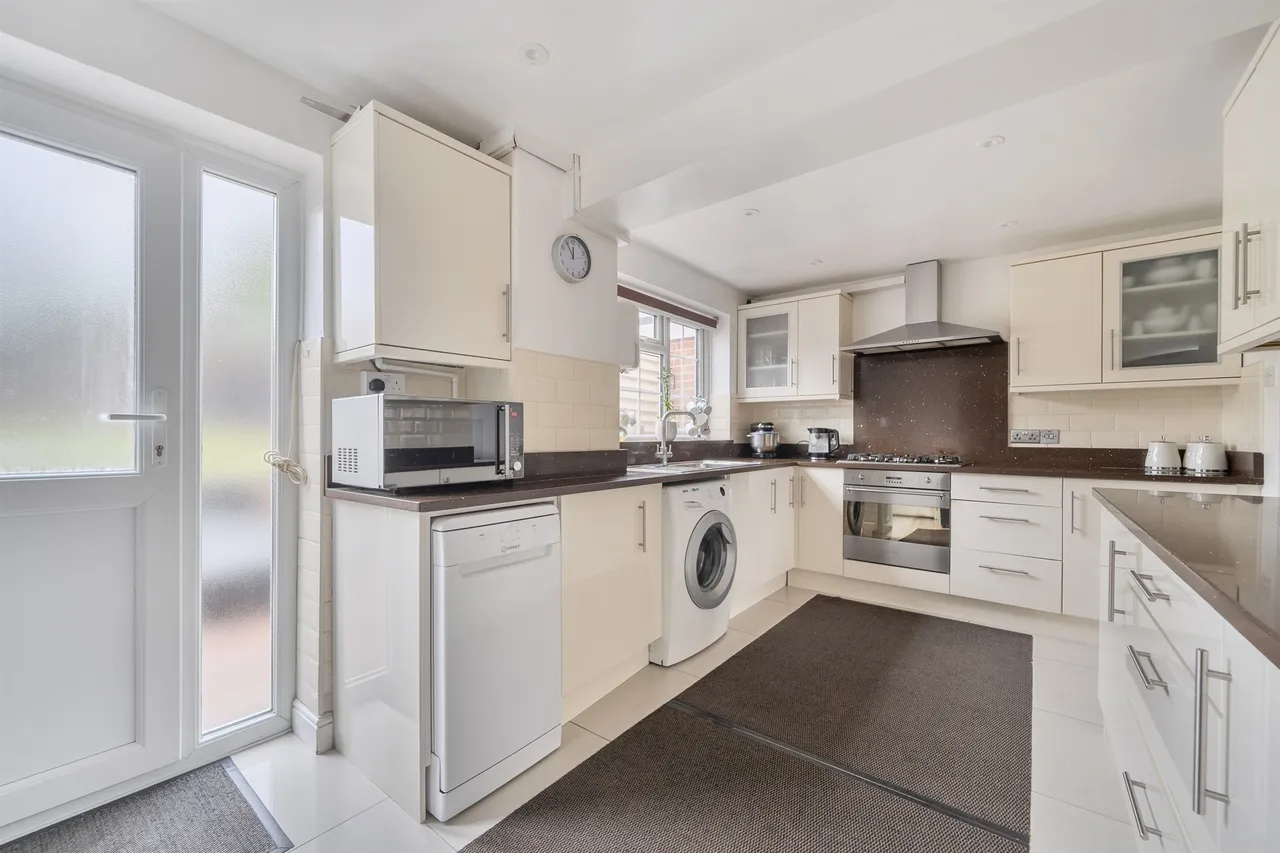 Lingholm Close, Maidenhead, SL6, photo 2