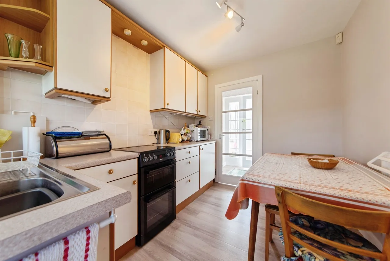 South Road, Bourne, PE10, photo 4