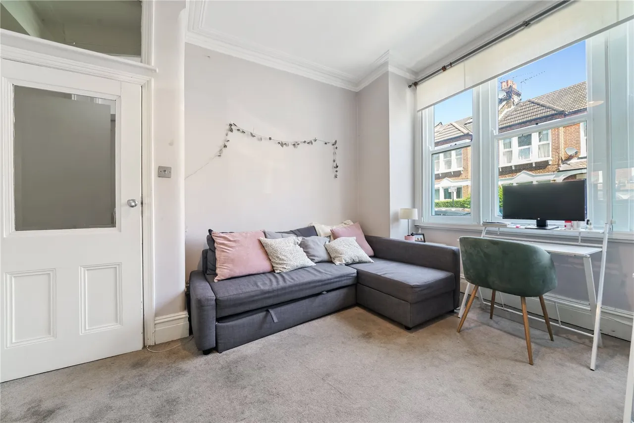 Hazelbourne Road, Clapham South, SW12, photo 9