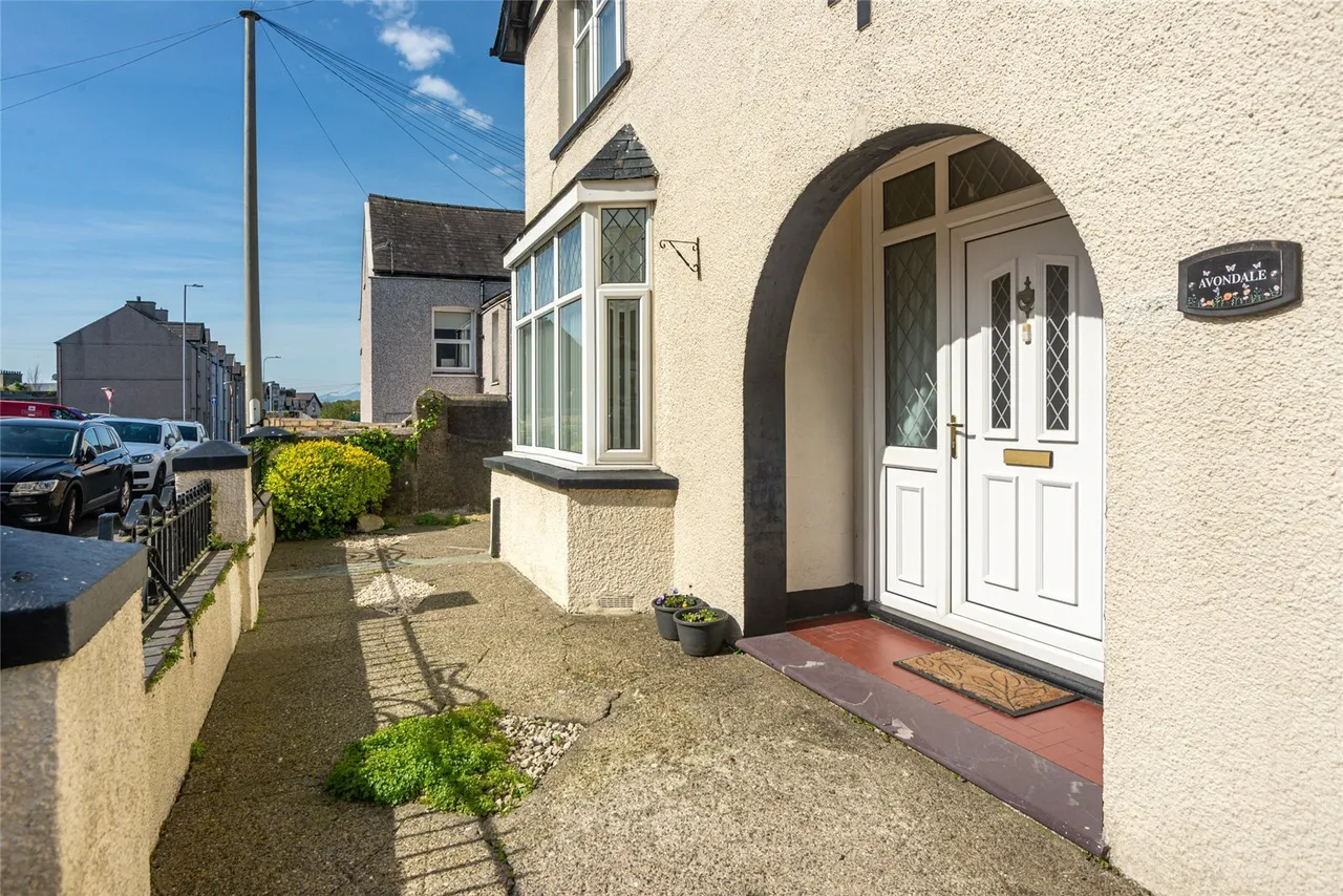 Dinorwic Street, Caernarfon, photo 12