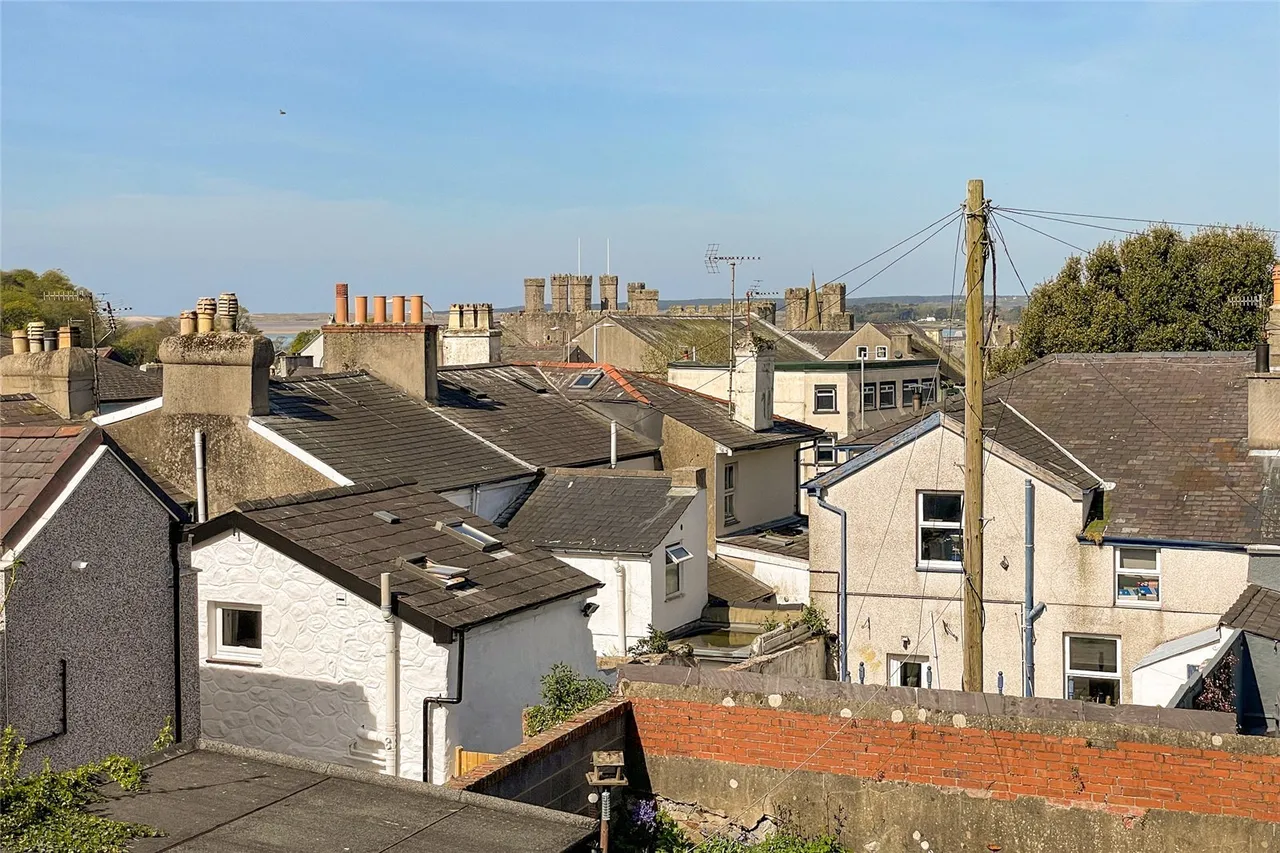 Dinorwic Street, Caernarfon, photo 11