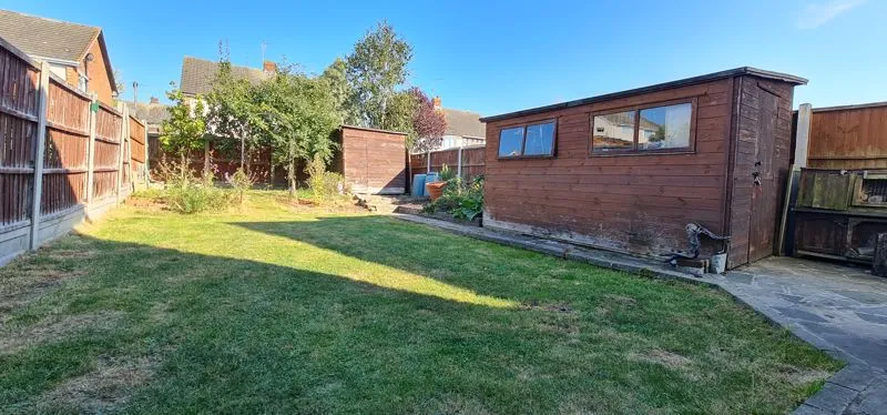 Fairview Crescent, Benfleet, Essex, SS7 4JP, photo 12