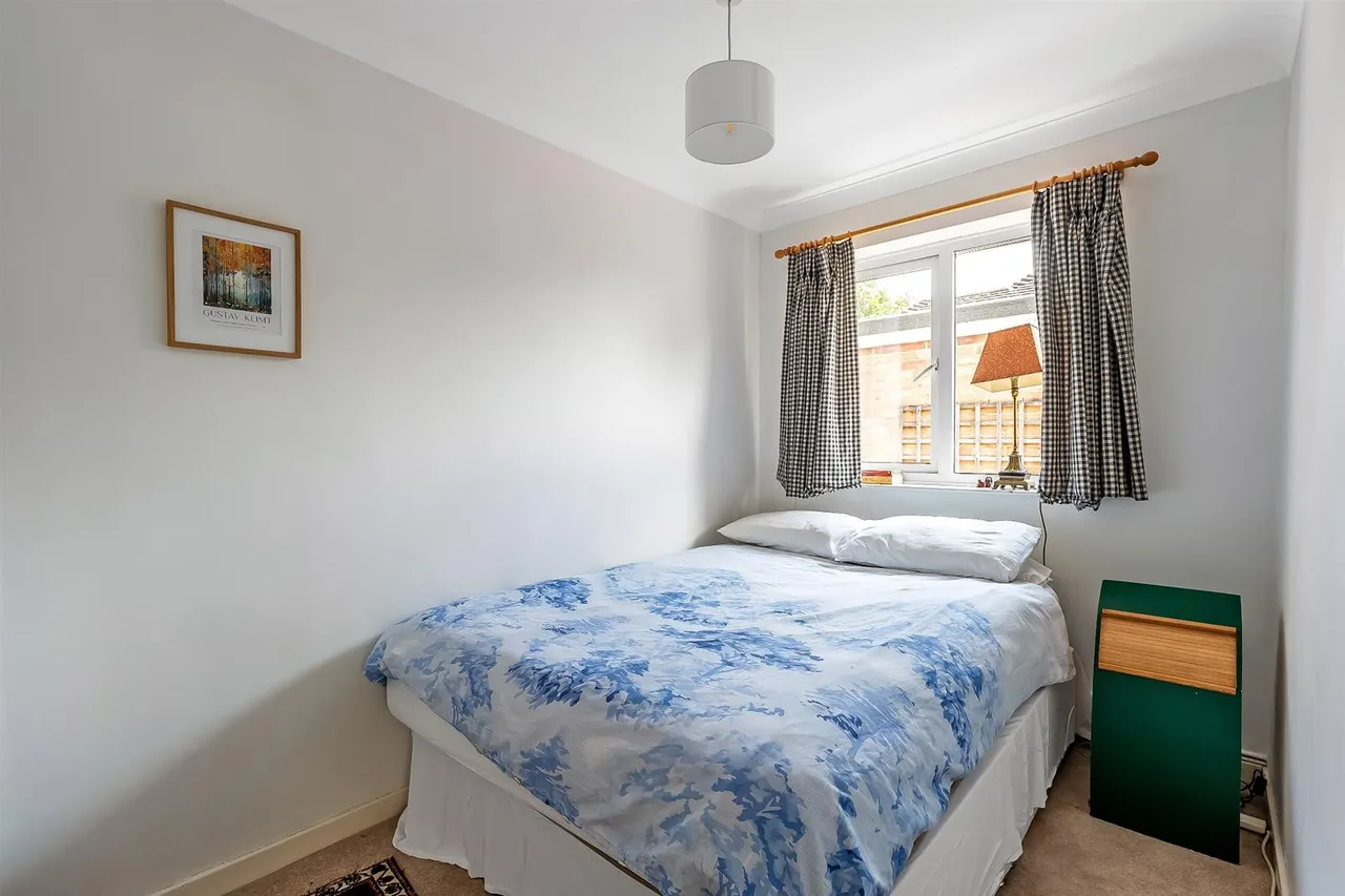 Leatherhead Road, Great Bookham, KT23, photo 12