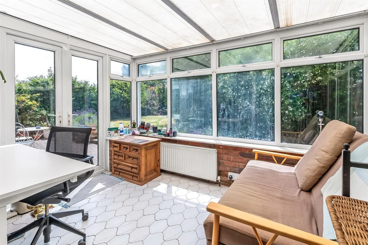 Leatherhead Road, Great Bookham, KT23, photo 11