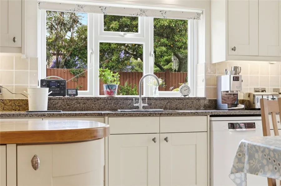 House Under Offer with 4 bedrooms in Bishop's Stortford, CM23, photo 16