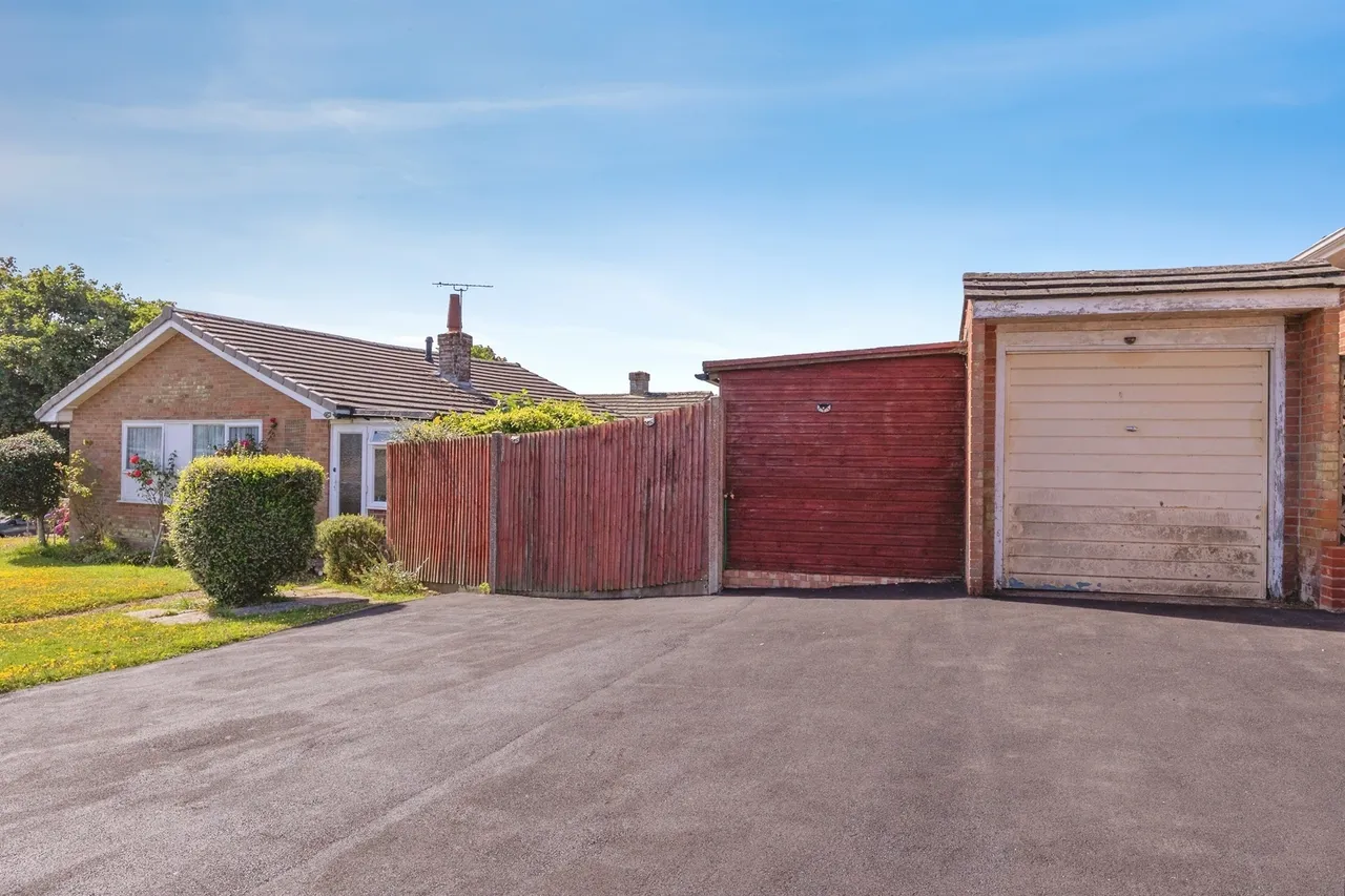 The Florins, Waterlooville, PO7, photo 23