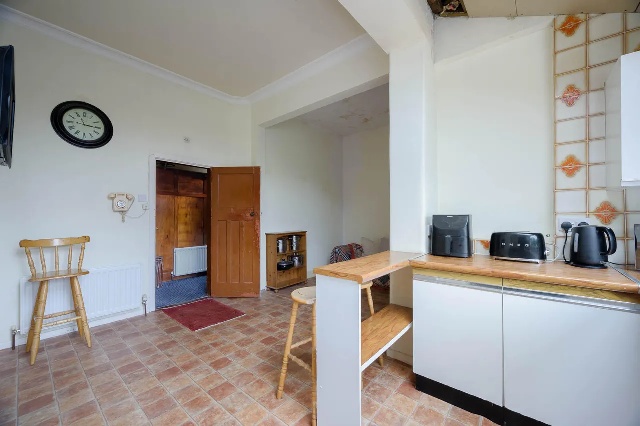Glen Road, craigavad, BT18, photo 10