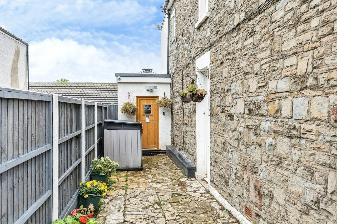 Tower Road North, Bristol, BS30, photo 16