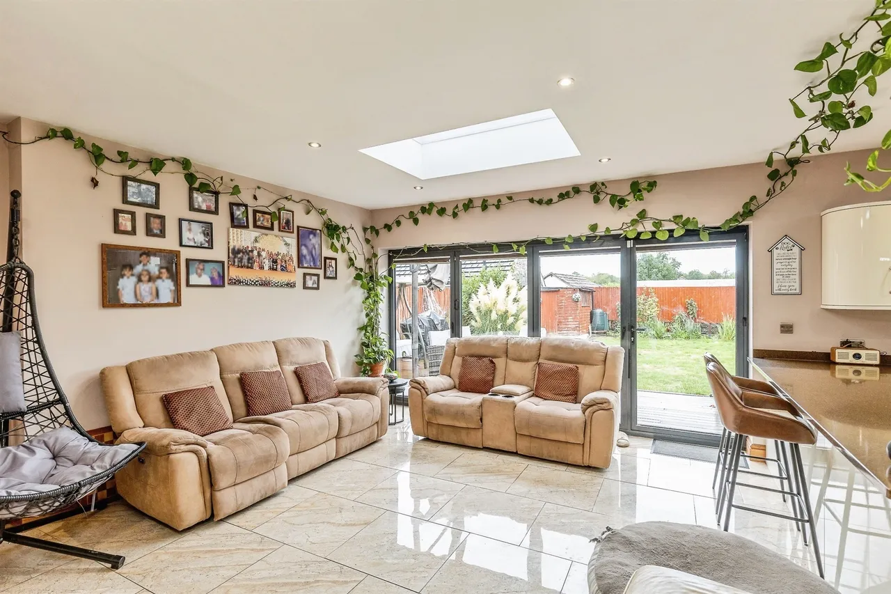 Tower Road North, Bristol, BS30, photo 2