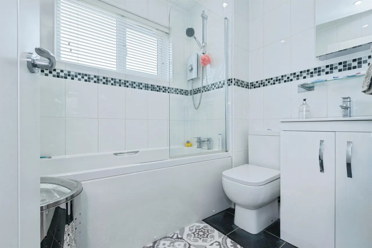 Laithwaite Close, Leicester, LE4, photo 11