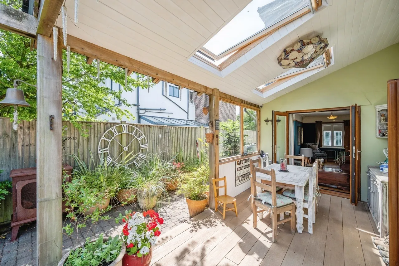 Manor Road, Hayling Island, PO11, photo 7