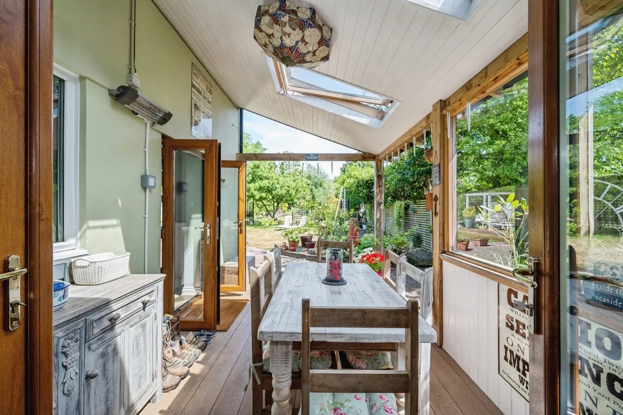 Manor Road, Hayling Island, PO11, photo 13