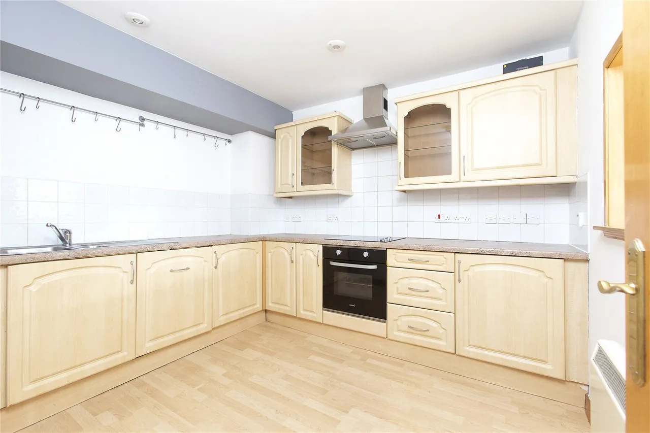 Commercial Street, Edinburgh, EH6, photo 2