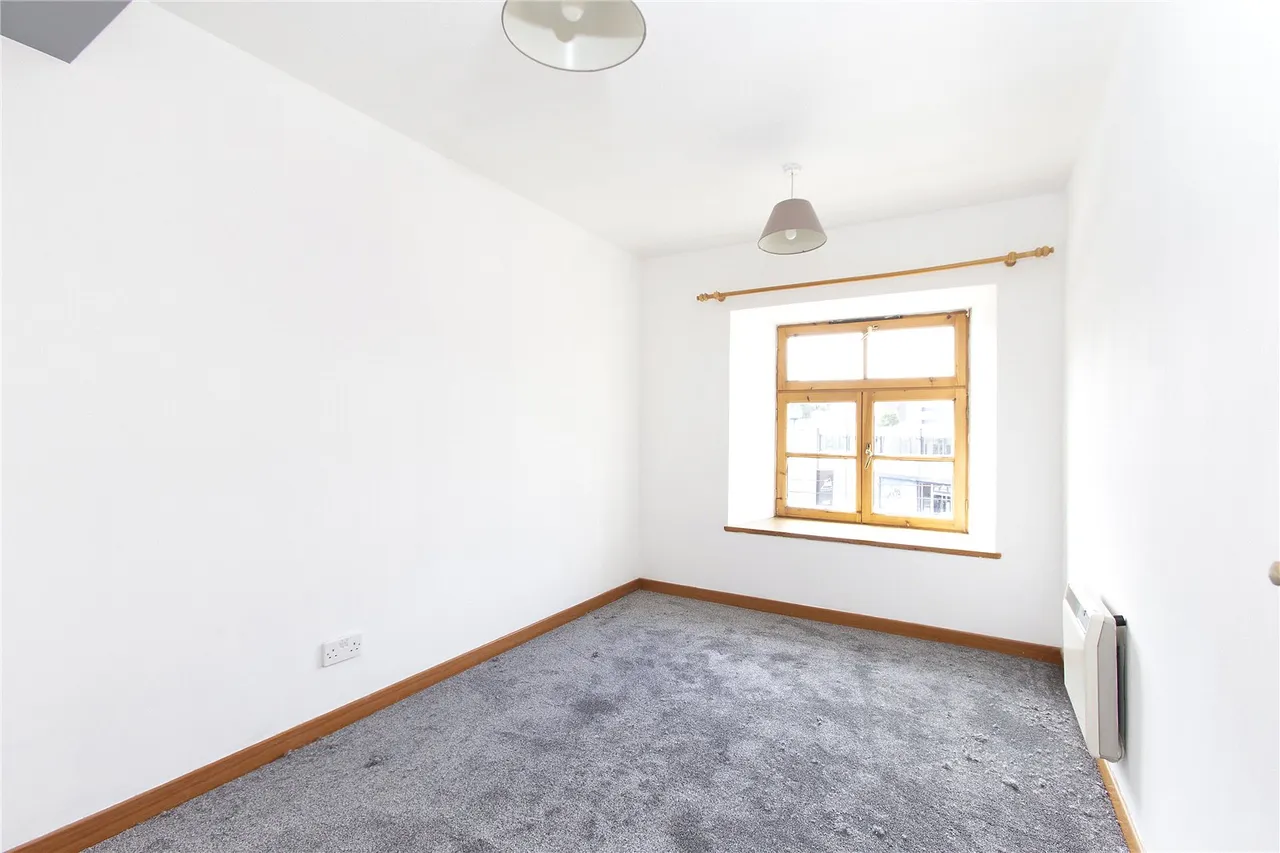 Commercial Street, Edinburgh, EH6, photo 7